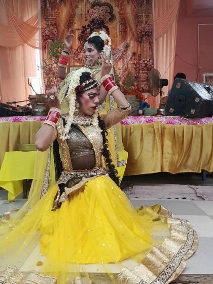 कृष्ण लीला एवं झाँकी श्री ठाकुर जी मंदिर में