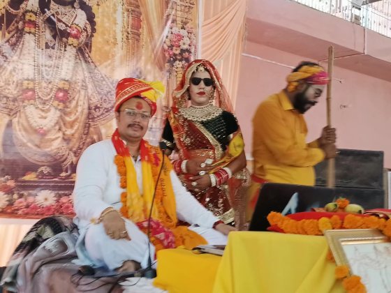 भागवत कथा श्री ठाकुर जी मंदिर में