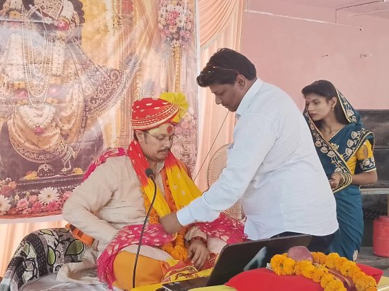 सम्मान समारोह श्री ठाकुर जी मंदिर में